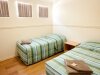 murchison-river-caravan-park-deluxe-cabin-bedroom